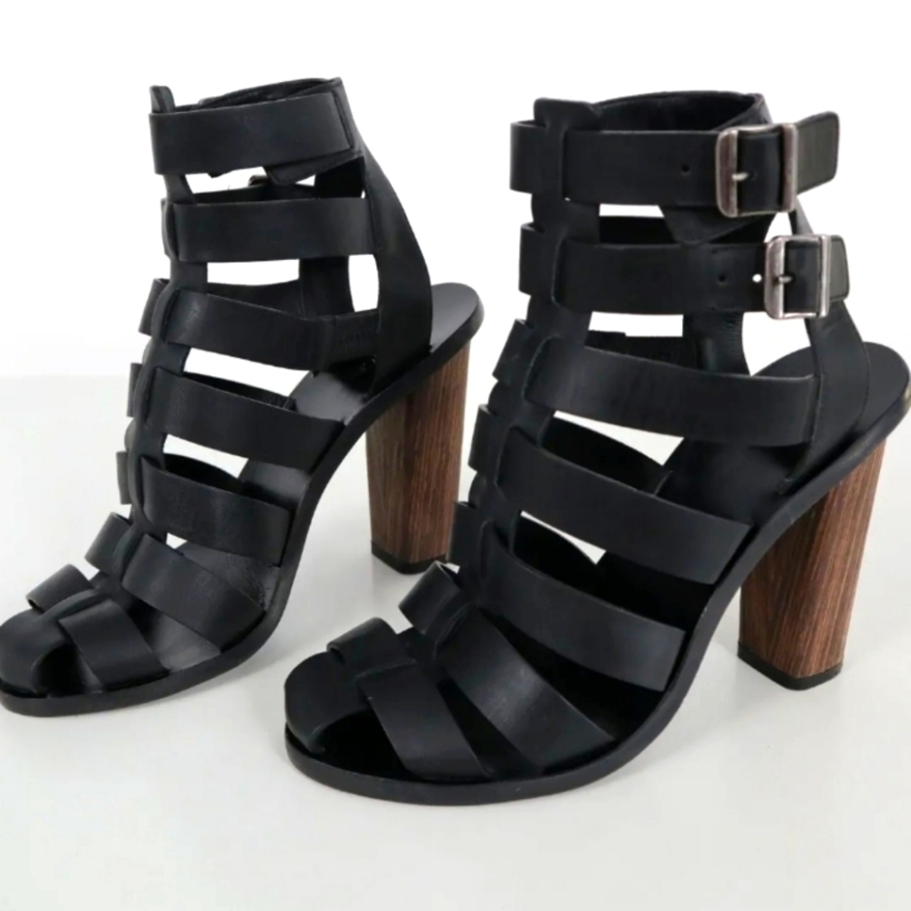 Vince Nicollete Black Caged leather block high heel Sandal size 9M